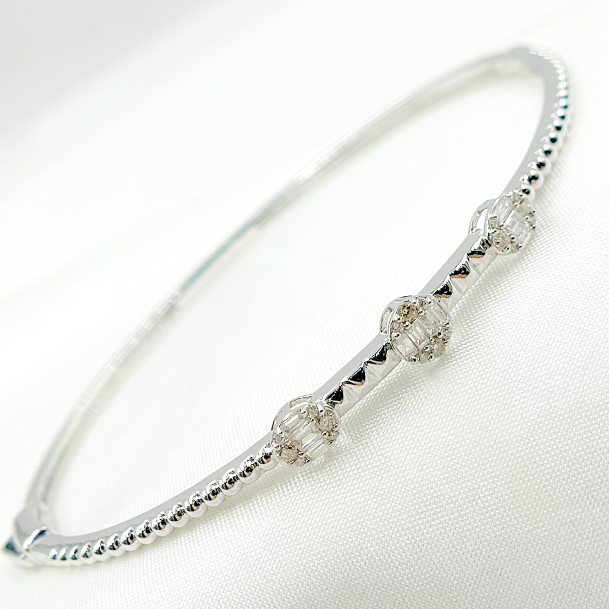 DBG00332. 14K Solid Gold Diamond Bangle