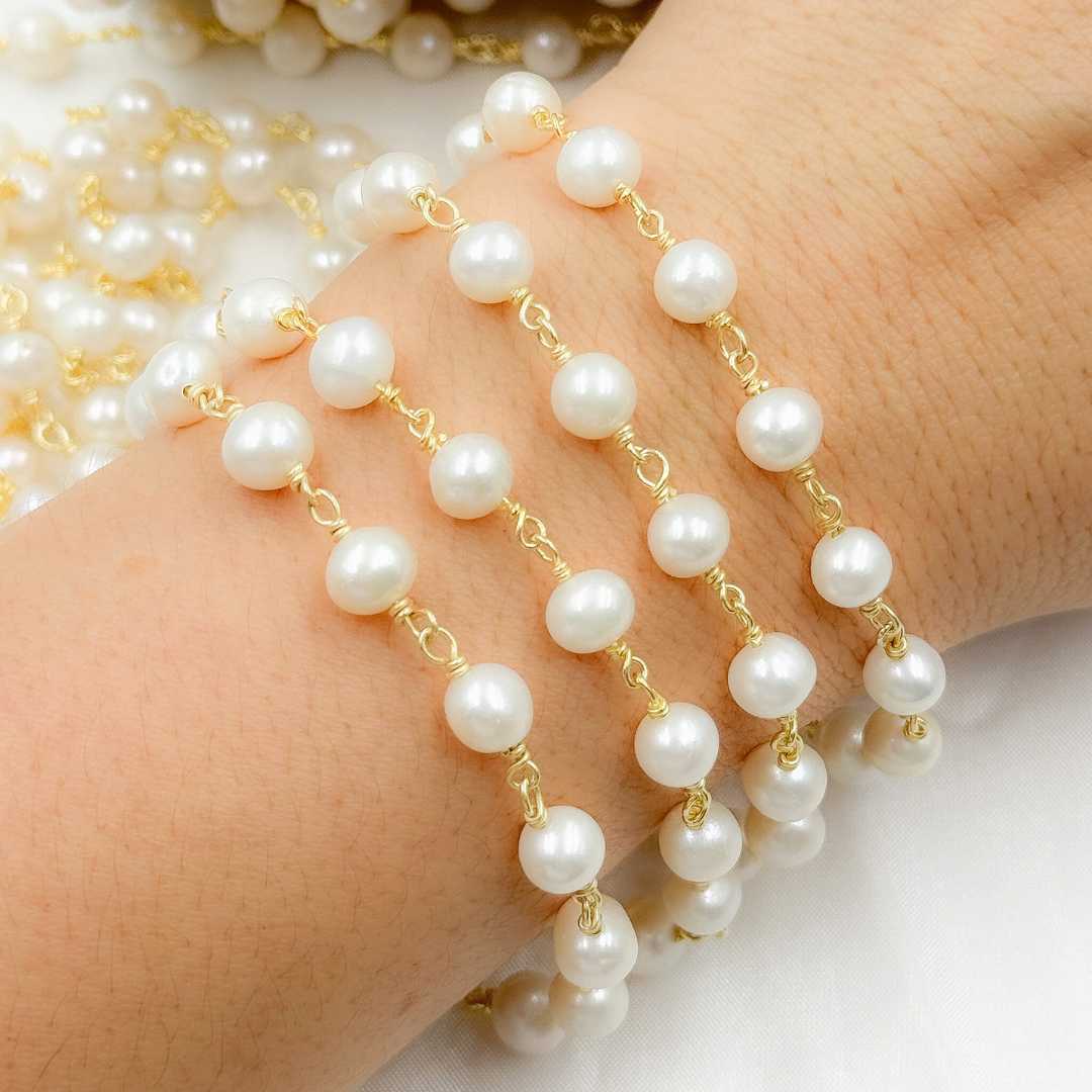 PRL21. Round White Freshwater Pearl Wire Wrap Chain
