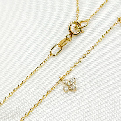 NT113096. 14K Solid Gold Diamond Flower Dangle Necklace