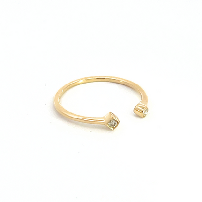 14k Solid Yellow Gold Diamond Ring.