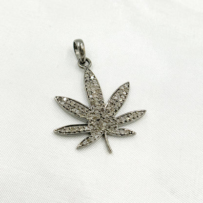 DP089. Diamond Sterling Silver Leaf Pendant