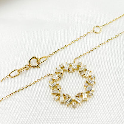 NT402348. 14K Solid Gold Diamond and Gemstone Necklace