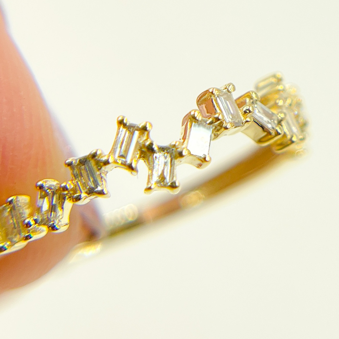 14K Gold Diamond Ring.  GDR107