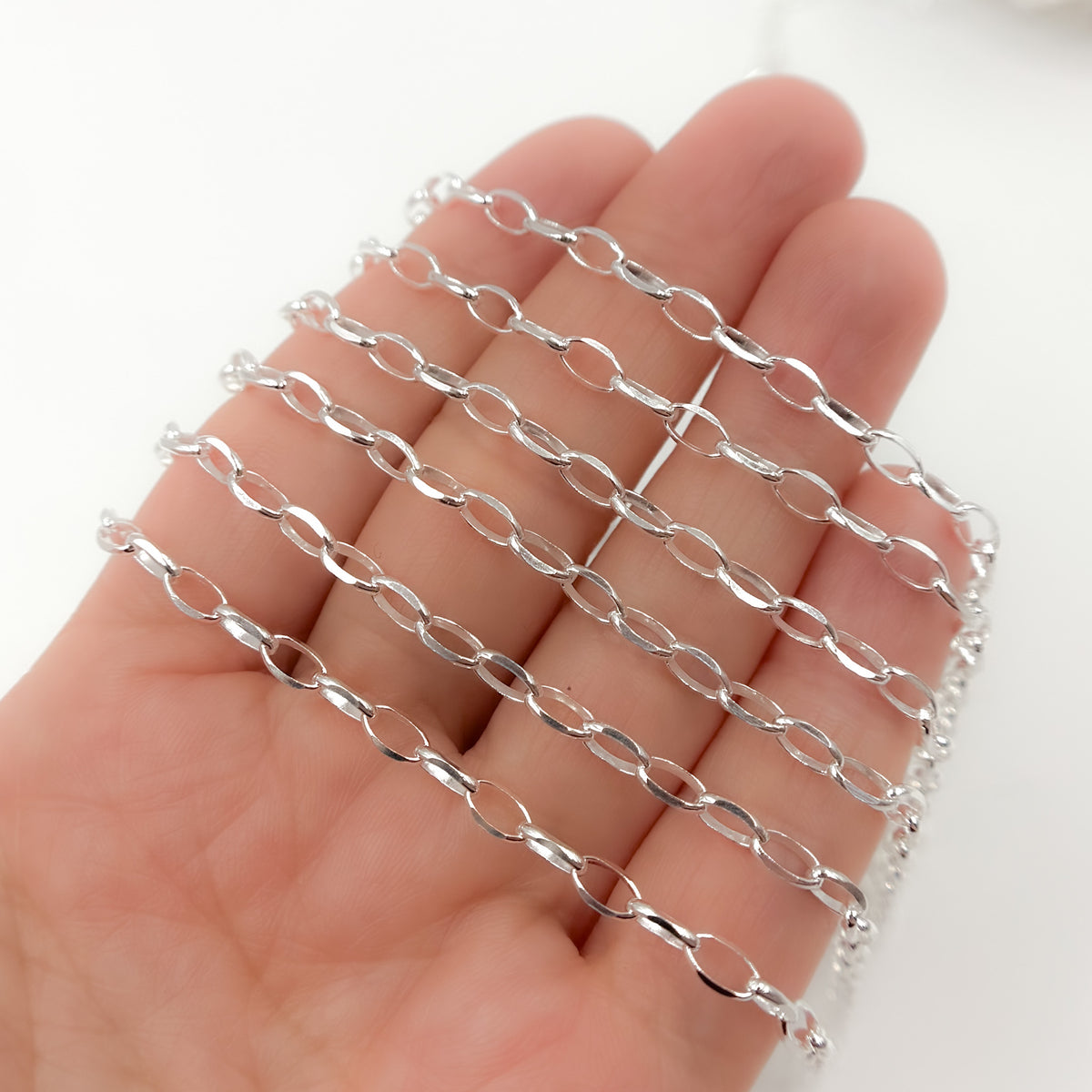 Y126DCSS. Sterling Silver Diamond Cut Oval Link Chain