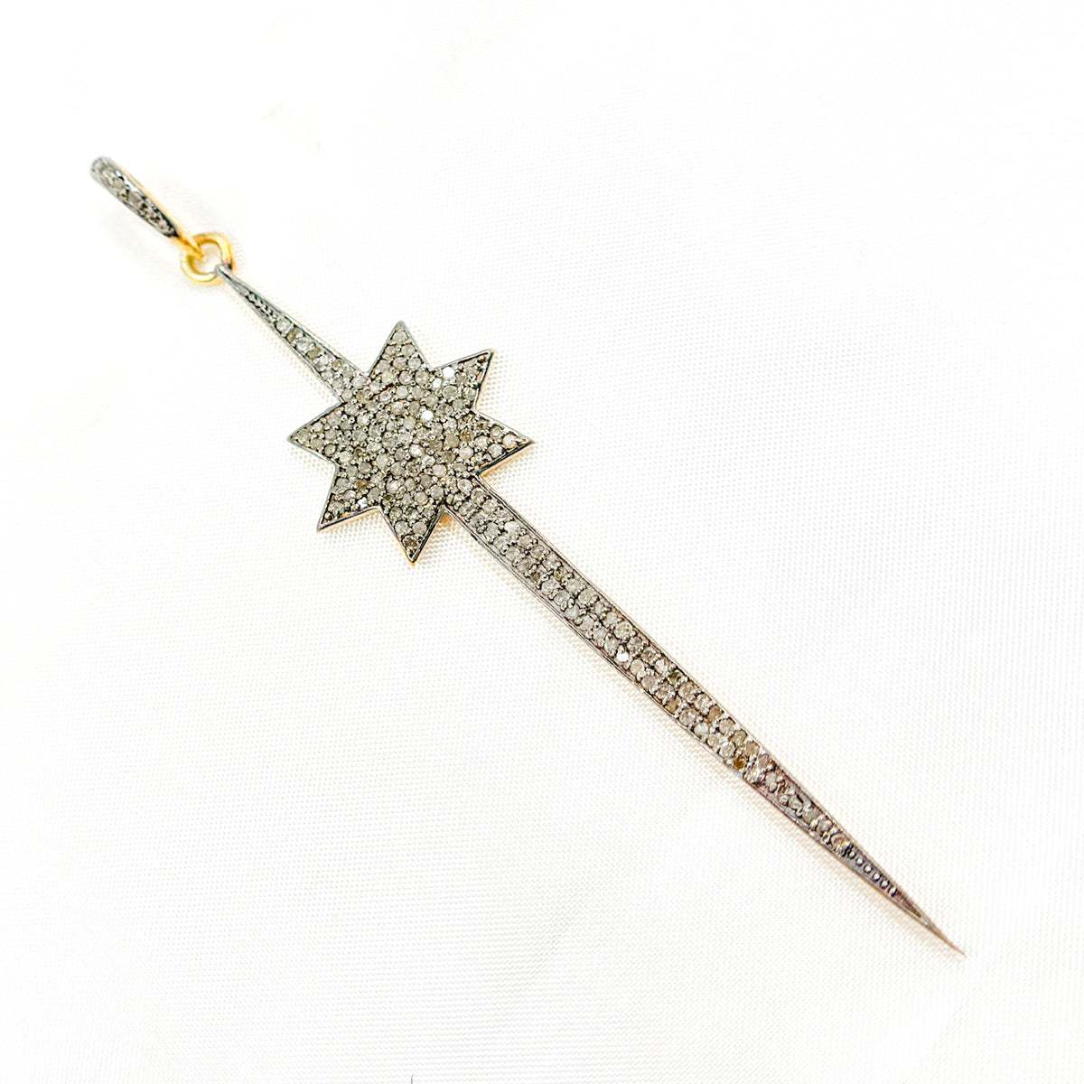 DP225. Diamond Silver Spike with Star Pendant