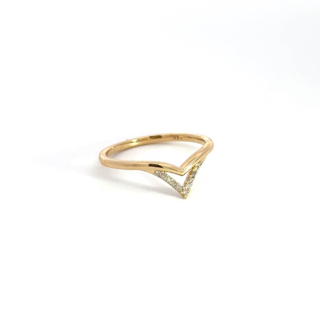 14k Solid Gold Chevron Diamond Ring. RFA17978