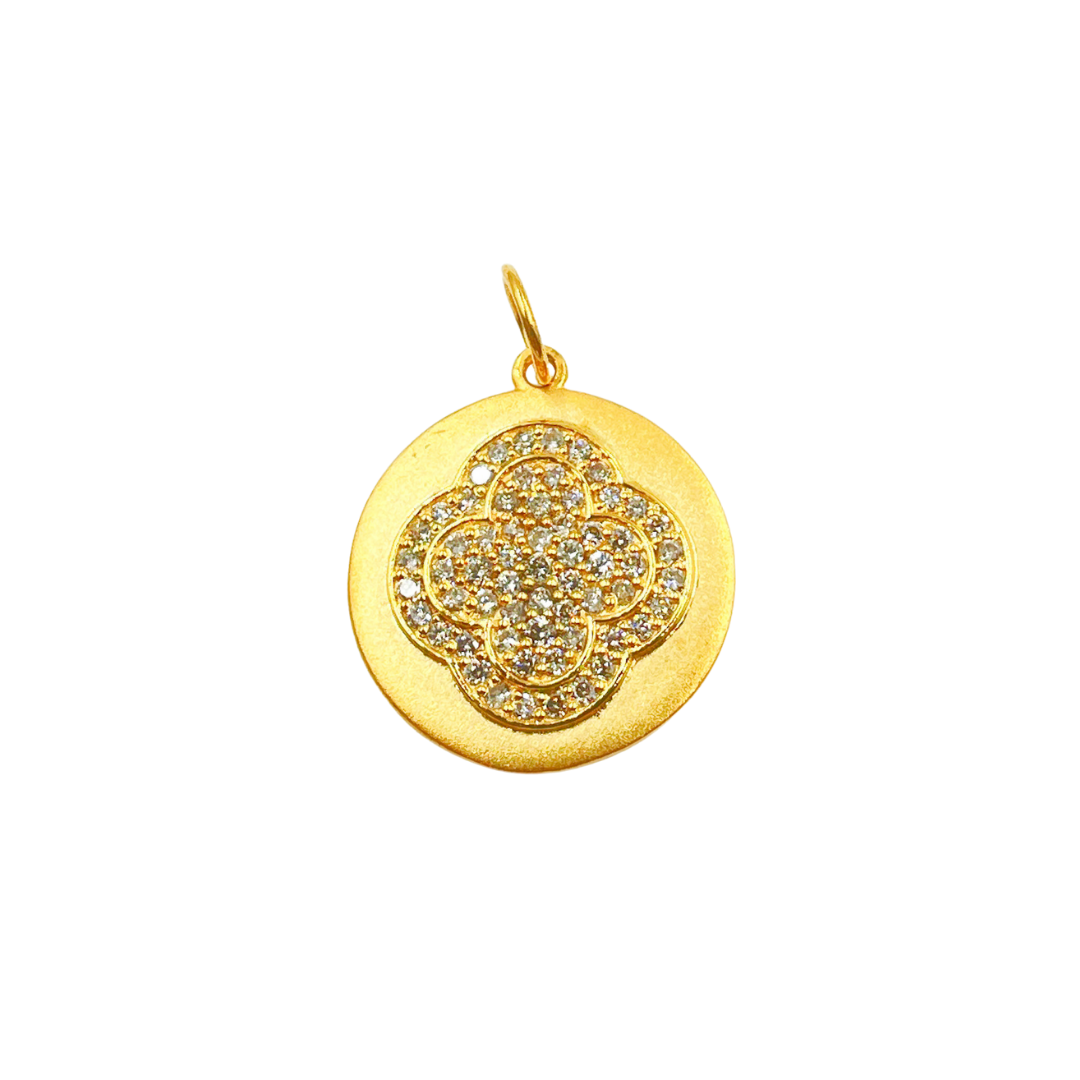 14K Solid Gold Charm Flower Pendant with Diamonds. GDP197