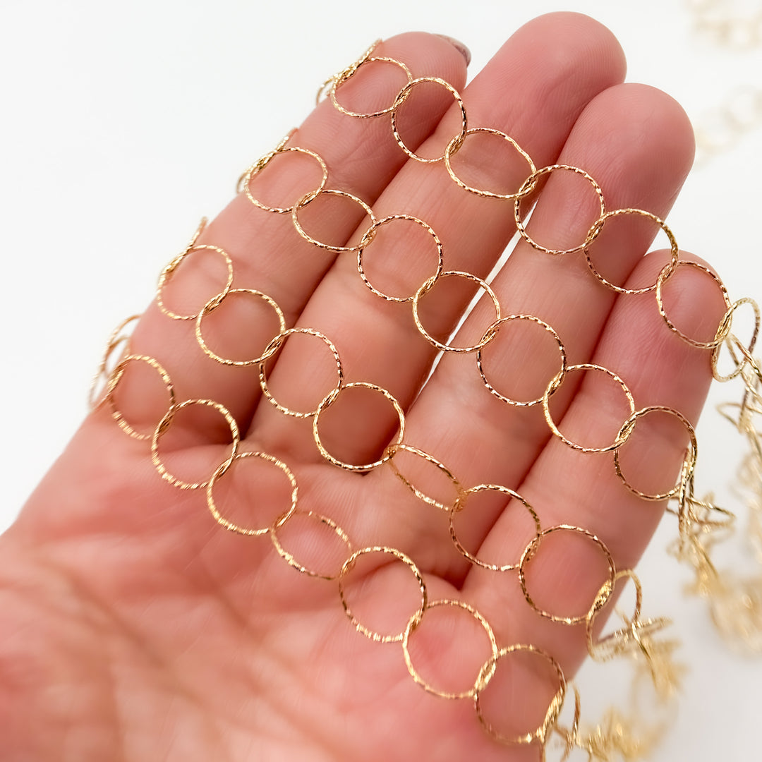 V275GP. Gold Plated Sterling Silver Hammered Round Link Chain