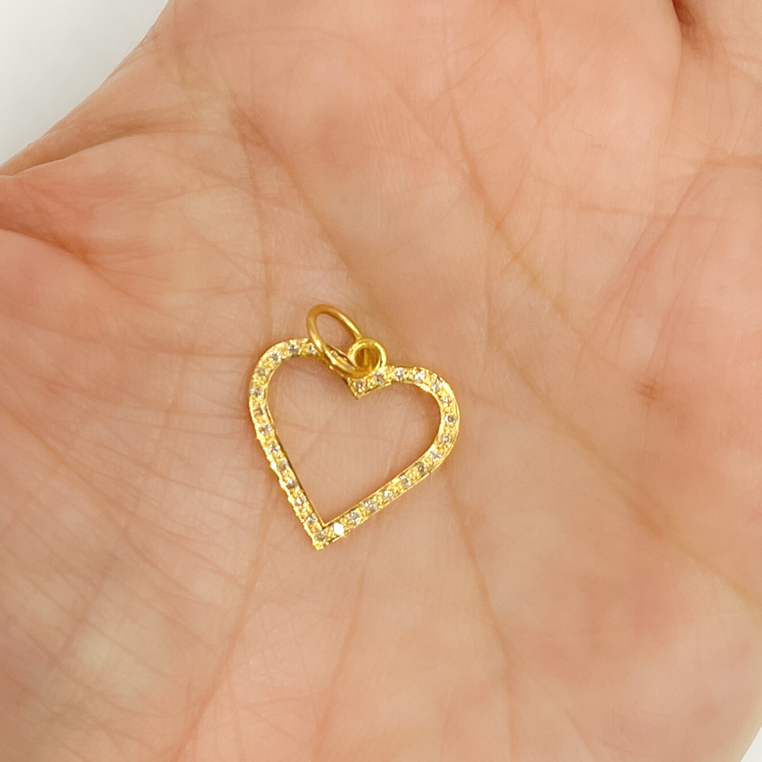 14K Solid Gold Diamond Heart Shape Charm. GDP87