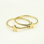 Load image into Gallery viewer, 14K Gold Star Ring. RFZ17548
