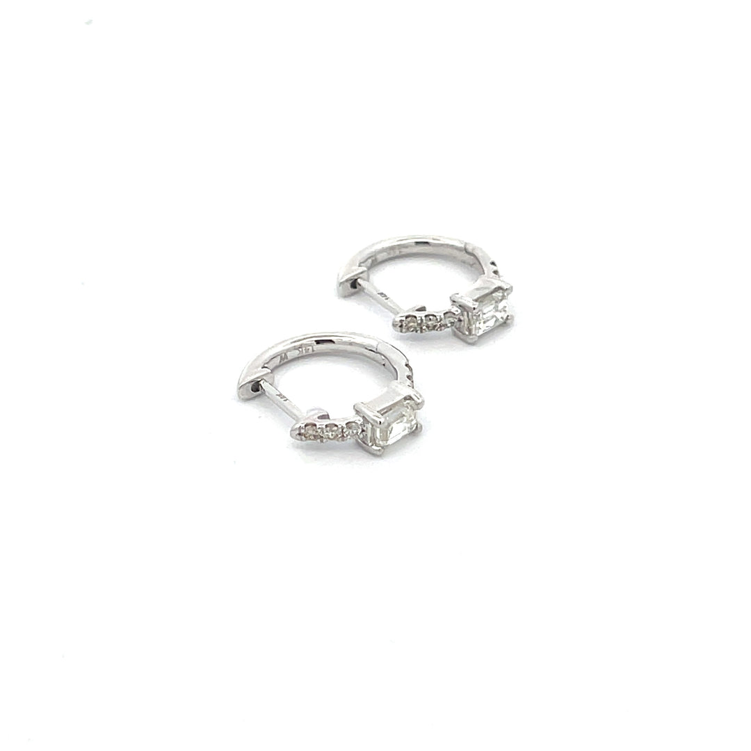 EHI56727. 14k Solid Gold Diamond Huggies