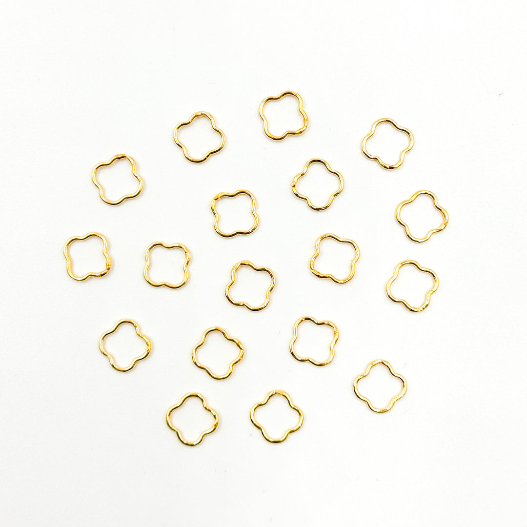 V293MGF. 14k Gold Filled Clover Charm