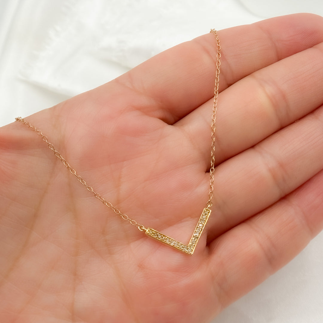 14K Solid Gold Diamond Necklace. NFC71424