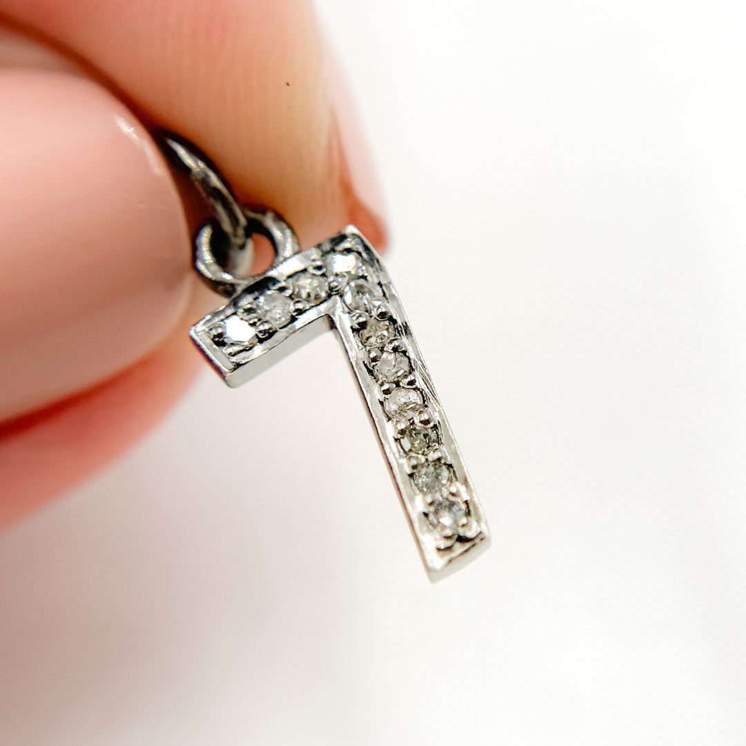 DC464. Diamond Sterling Silver Number "7" Charm