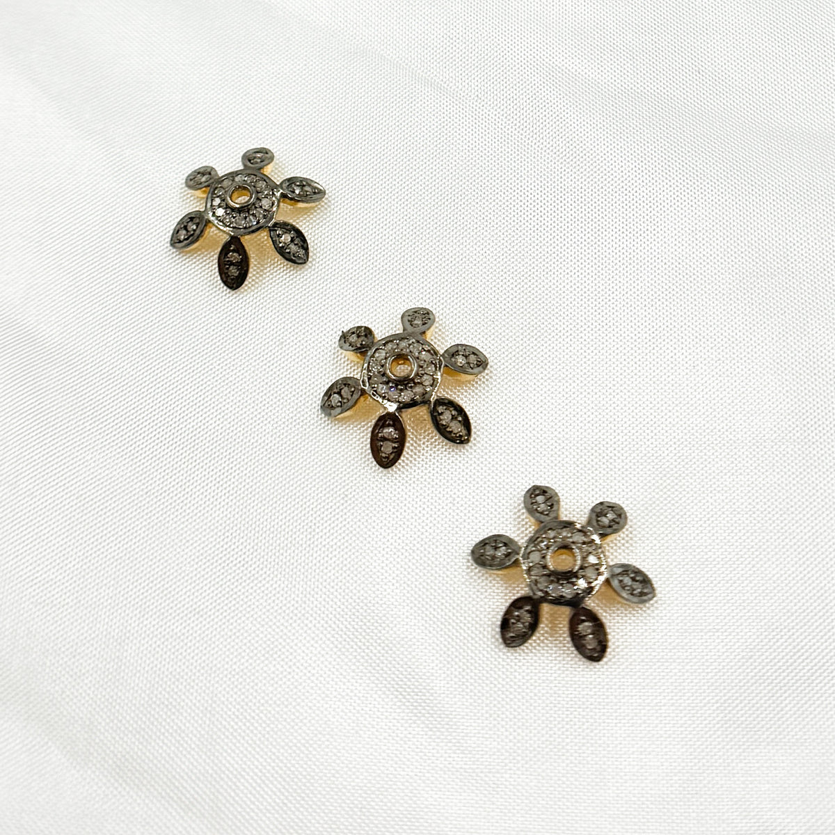 DC759. Diamond & Sterling Silver Flower Bead Cap