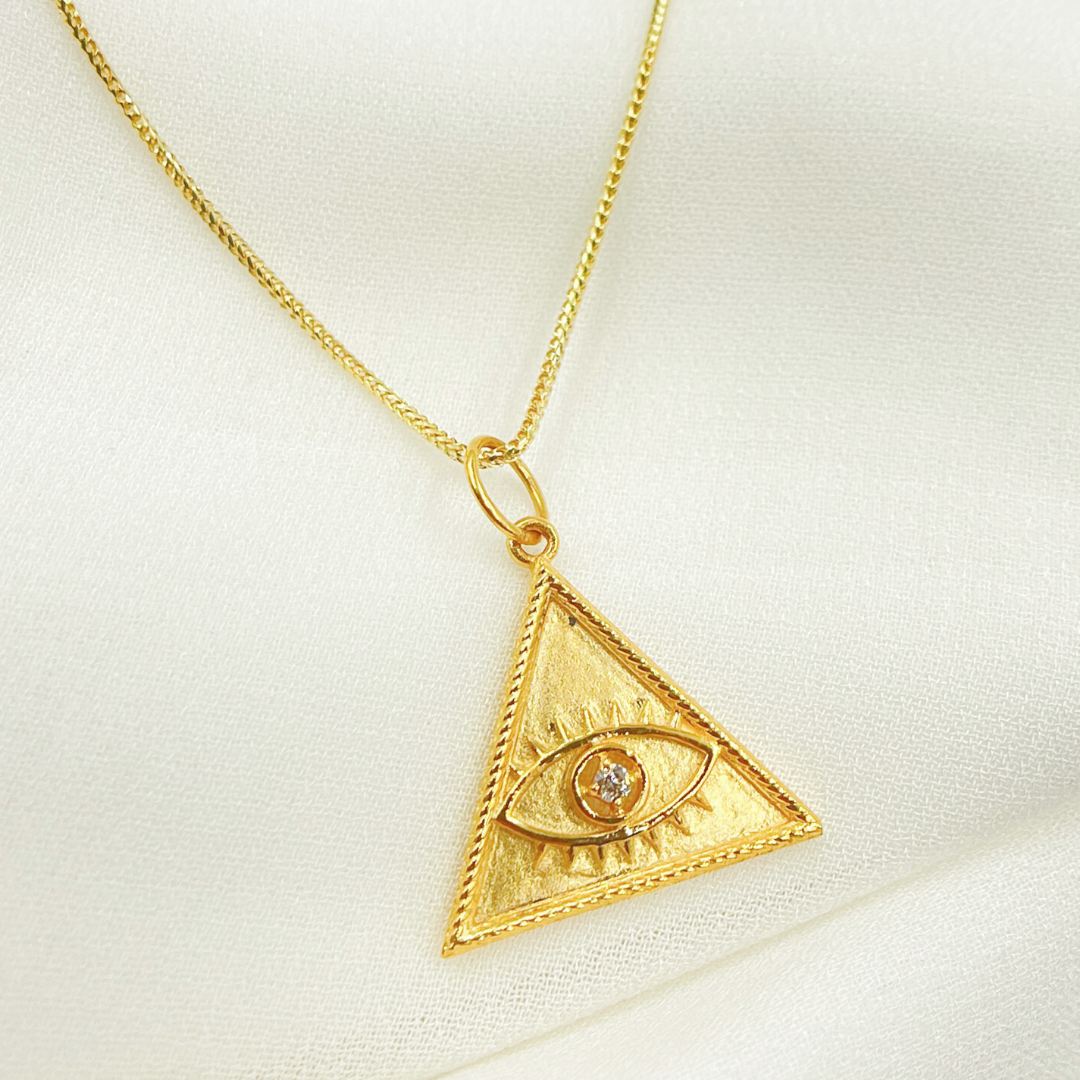 14K Solid Gold Charm. Triangle Evil Eye Pendant with Diamonds. GDP334