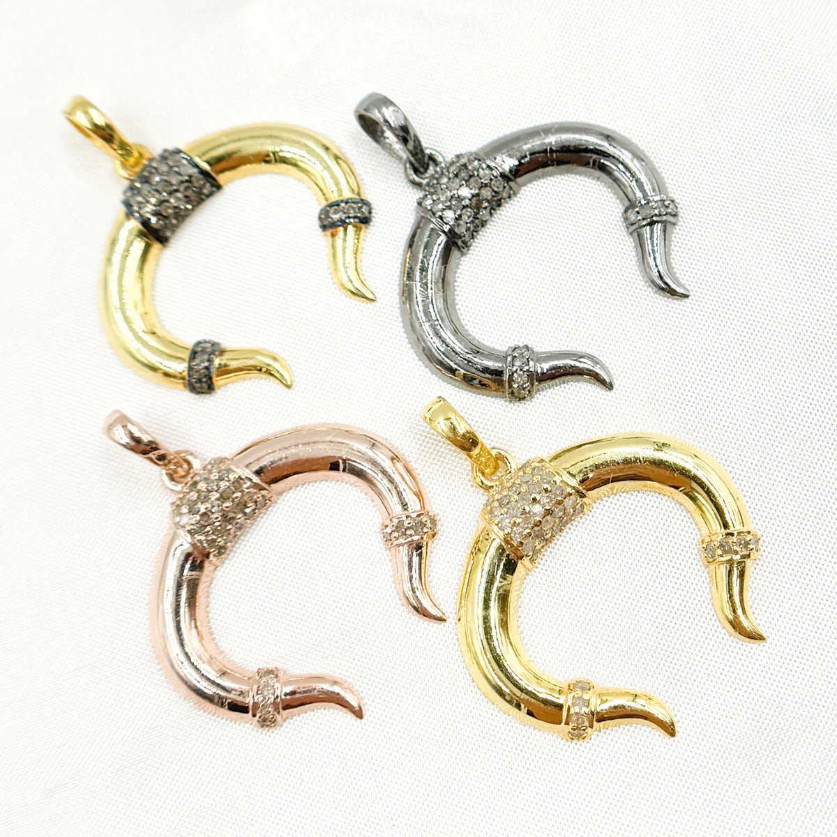 DP184. Diamond Sterling Silver Horn Pendant