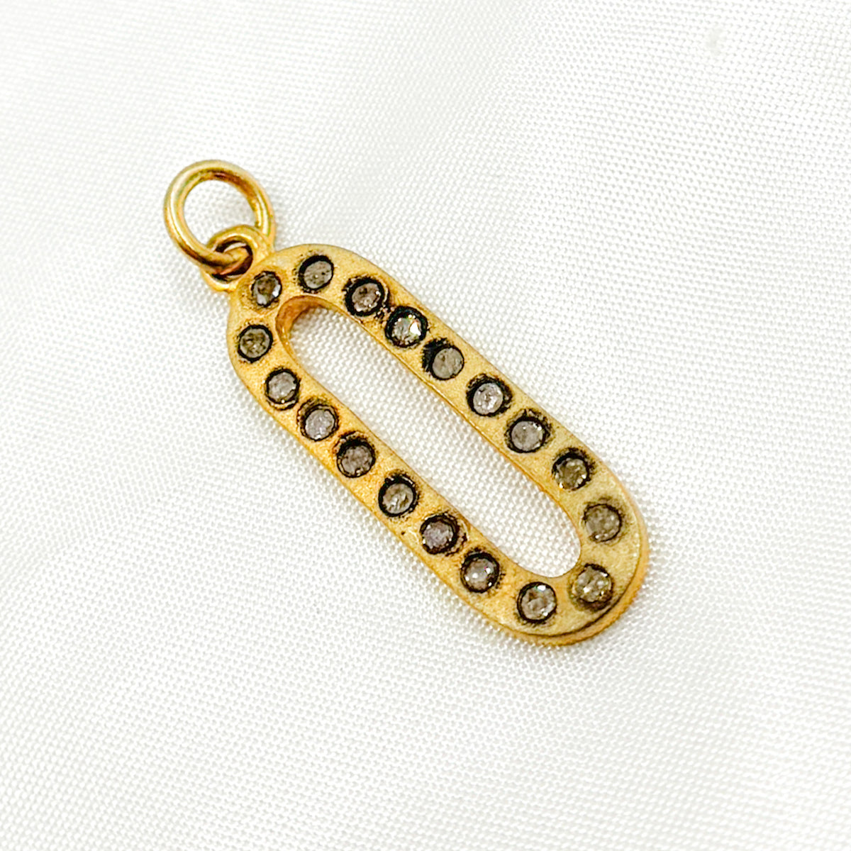 DP317. Diamond Sterling Silver Oval Pendant