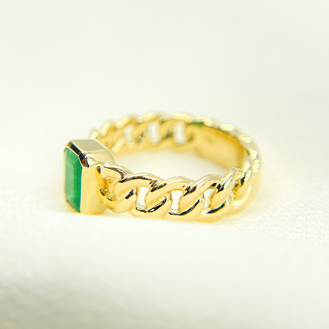 14K Solid Yellow Gold Statement Emerald Chain Link Ring. CR96103EM7X5