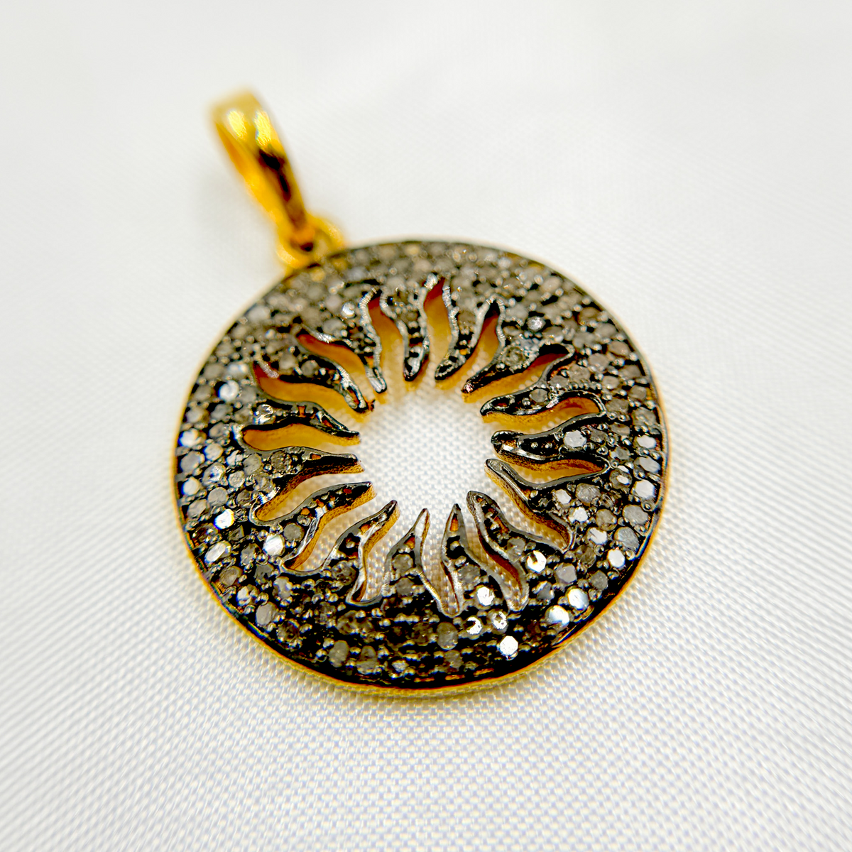 DP275. Diamond Sterling Silver Round Sun Pendant