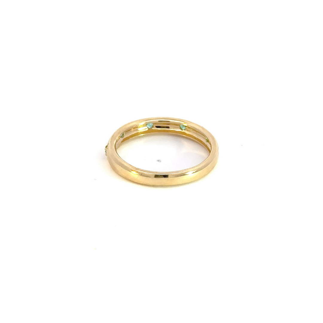 14K Solid Gold Emerald Stars Band Ring. RAZ01551EM