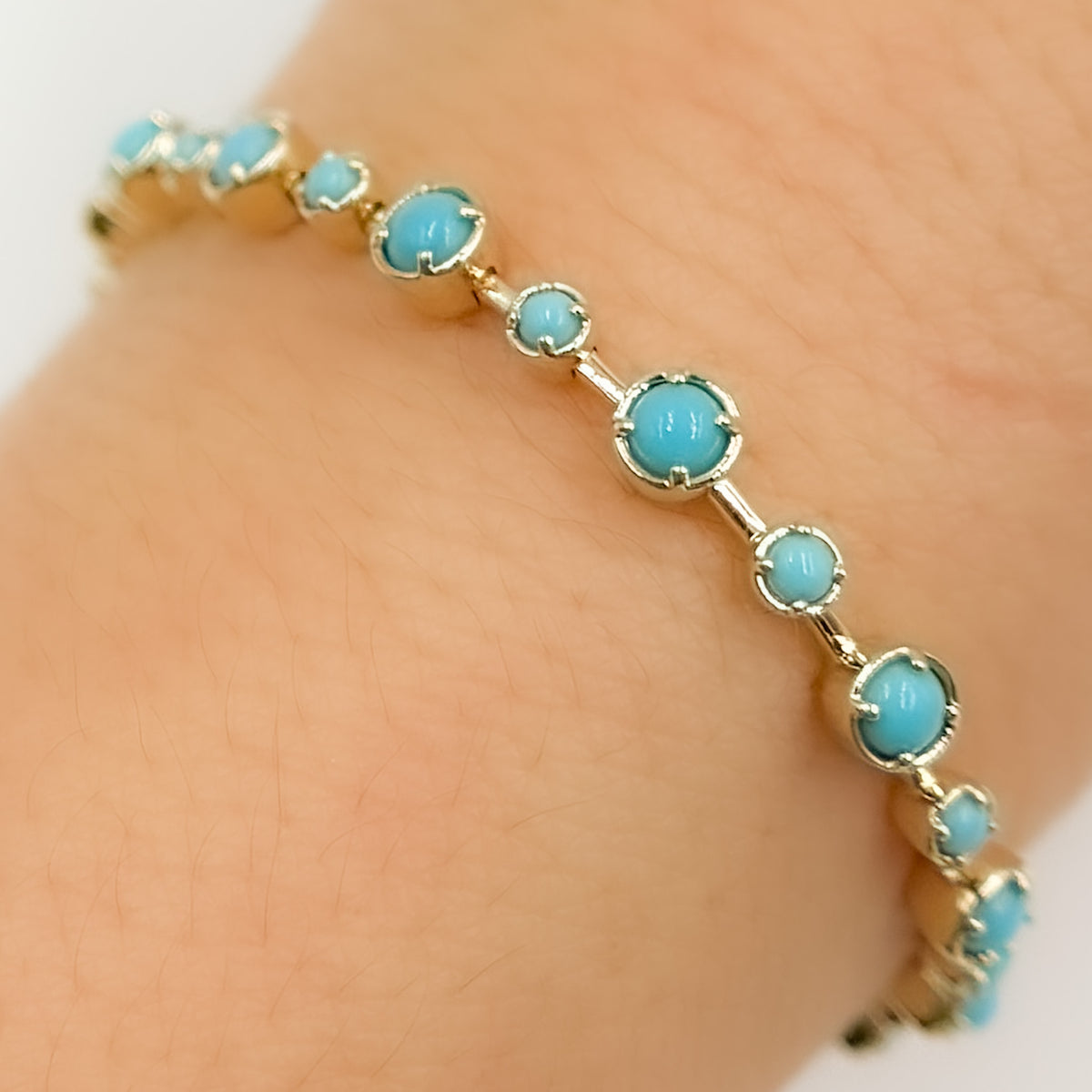 BTZ65118TQ. 14K Solid Gold Gemstone Bracelet