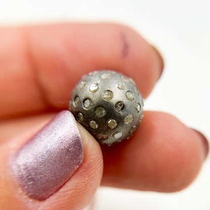 DC723. Diamond Sterling Silver Round Bead