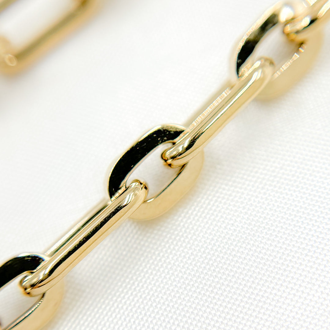 568/870/G. 14K Yellow Gold Hollow Smooth and Flat Paperclip Chain