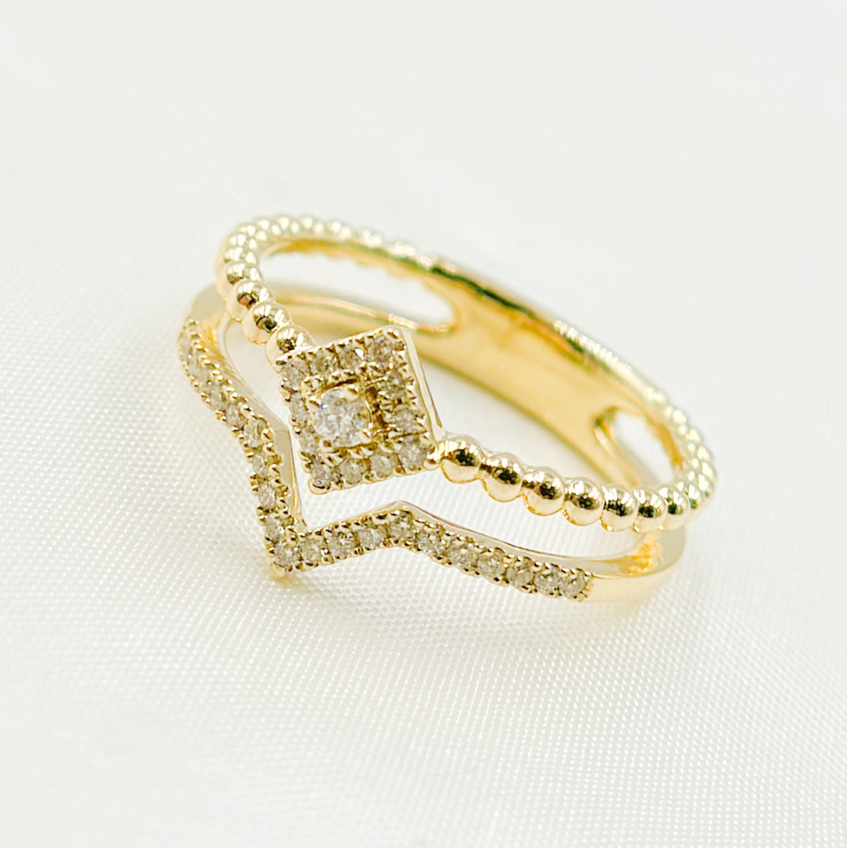 14K Solid Yellow Gold Diamond Double Line Square Ring.