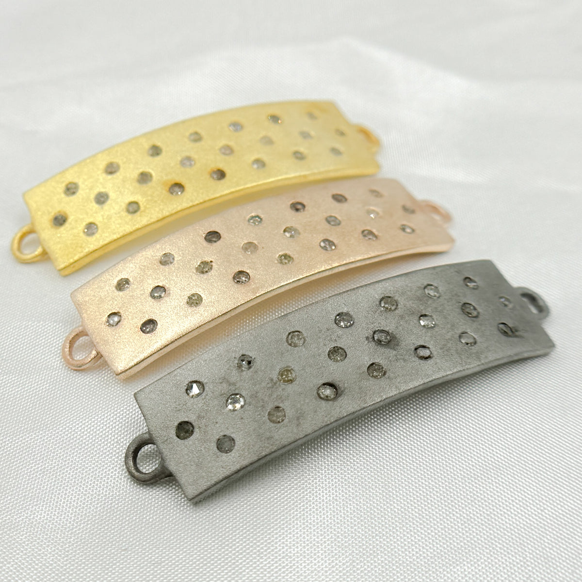 DC582. Diamond & Sterling Silver Rectangle Connector