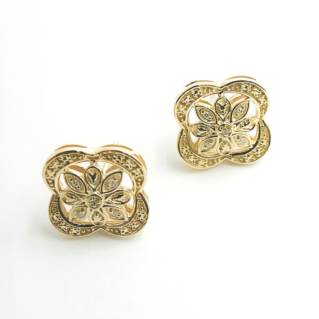 14K Solid Gold and Diamonds Flower Earrings. EFA51308