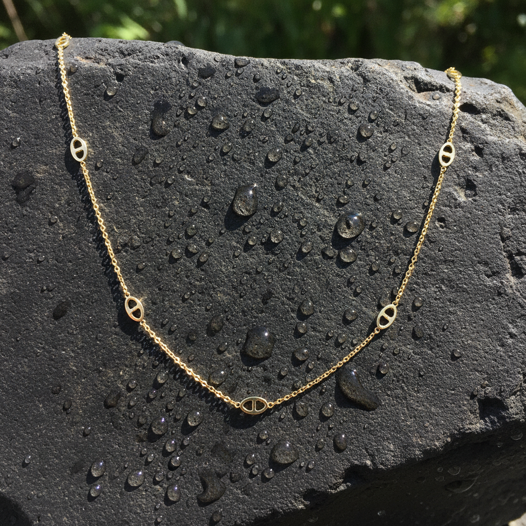 NKSET778. 14k Solid Yellow Gold Marina Link Necklace