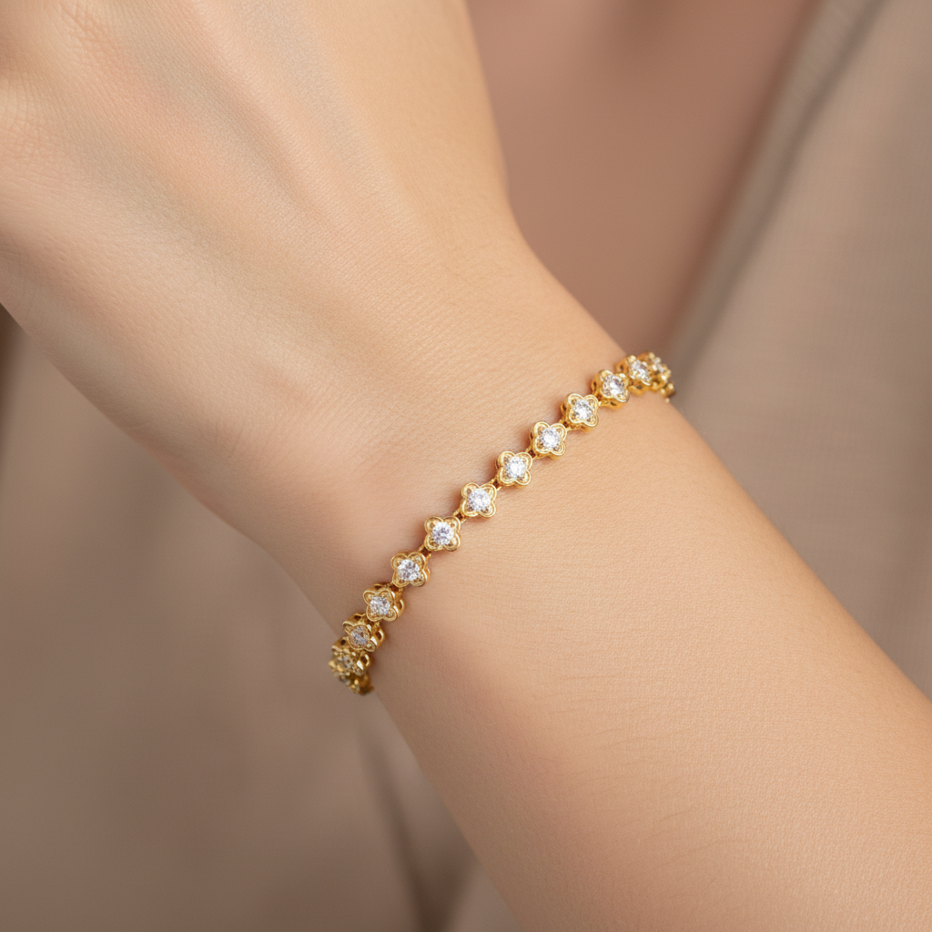 BR403957. 14k Solid Gold Diamond and Diamond Fancy Flower Bracelet