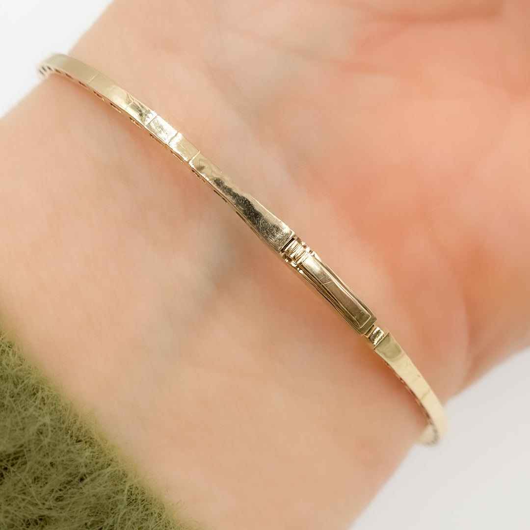 BNL68545. 14K Solid Gold Diamond Bangle