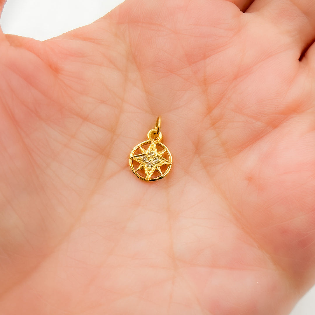 14K Solid Gold Diamonds Circle Star Charm. GDP260