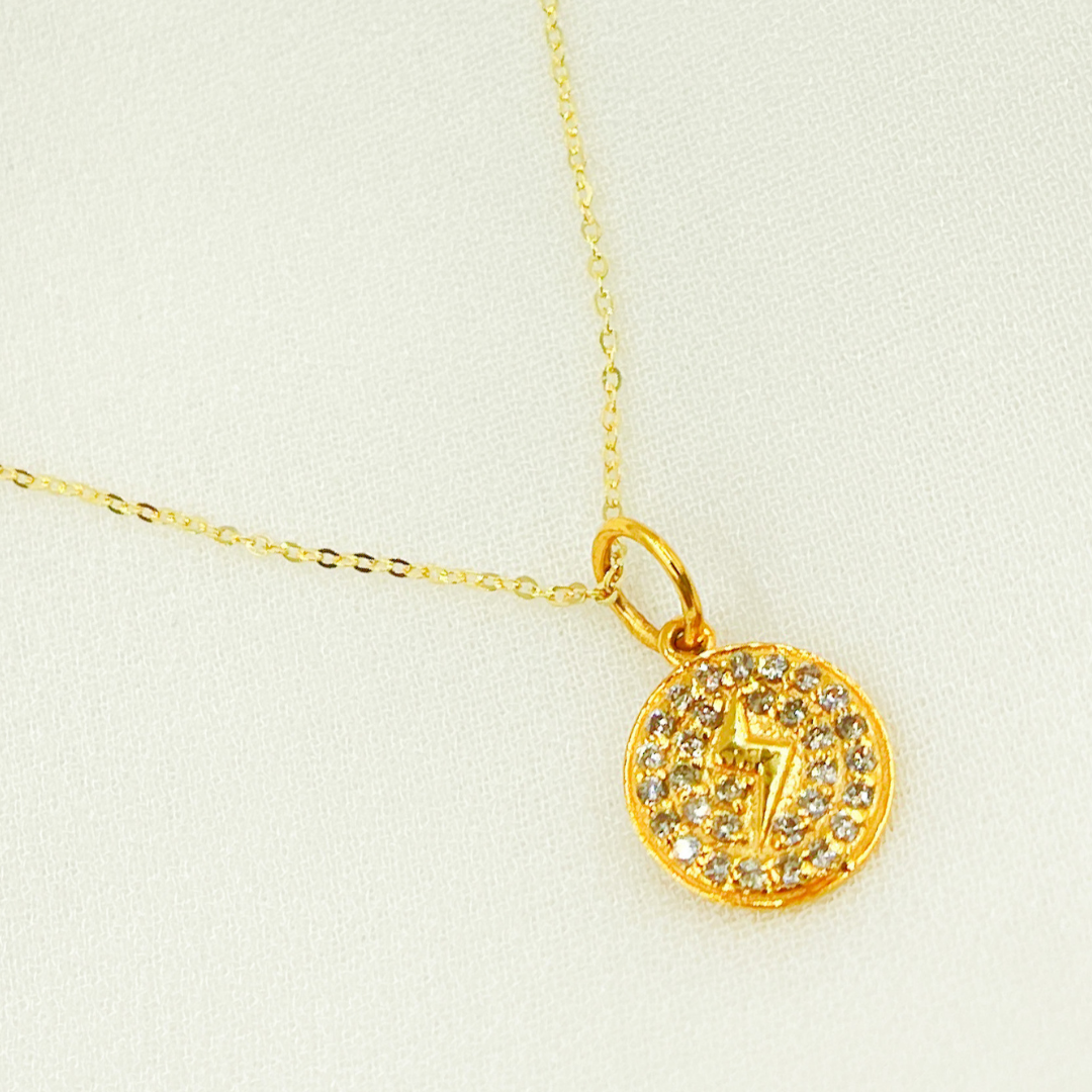 14K Solid Gold Circle Pendant with Diamonds. GDP323