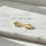 Load image into Gallery viewer, 15850015641. 14K Solid Gold Ribbed Round Hollow Hoop Earrings