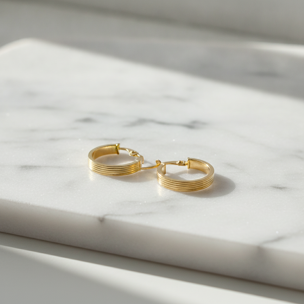 15850015641. 14K Solid Gold Ribbed Round Hollow Hoop Earrings