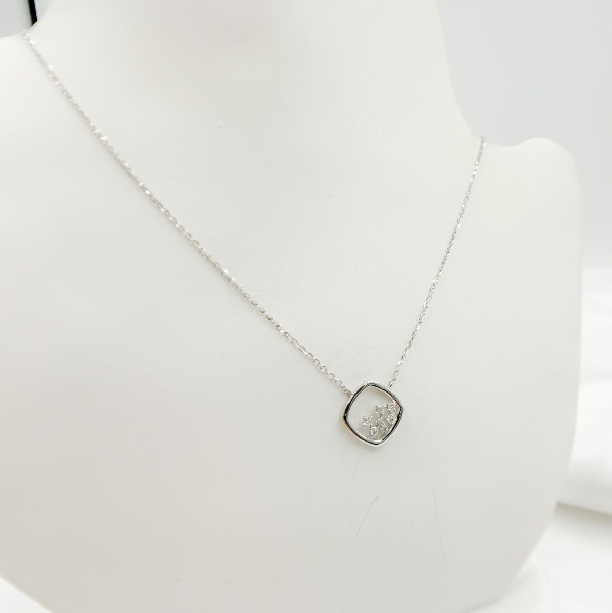 NT401198. 14k Solid Gold Diamond Square Necklace