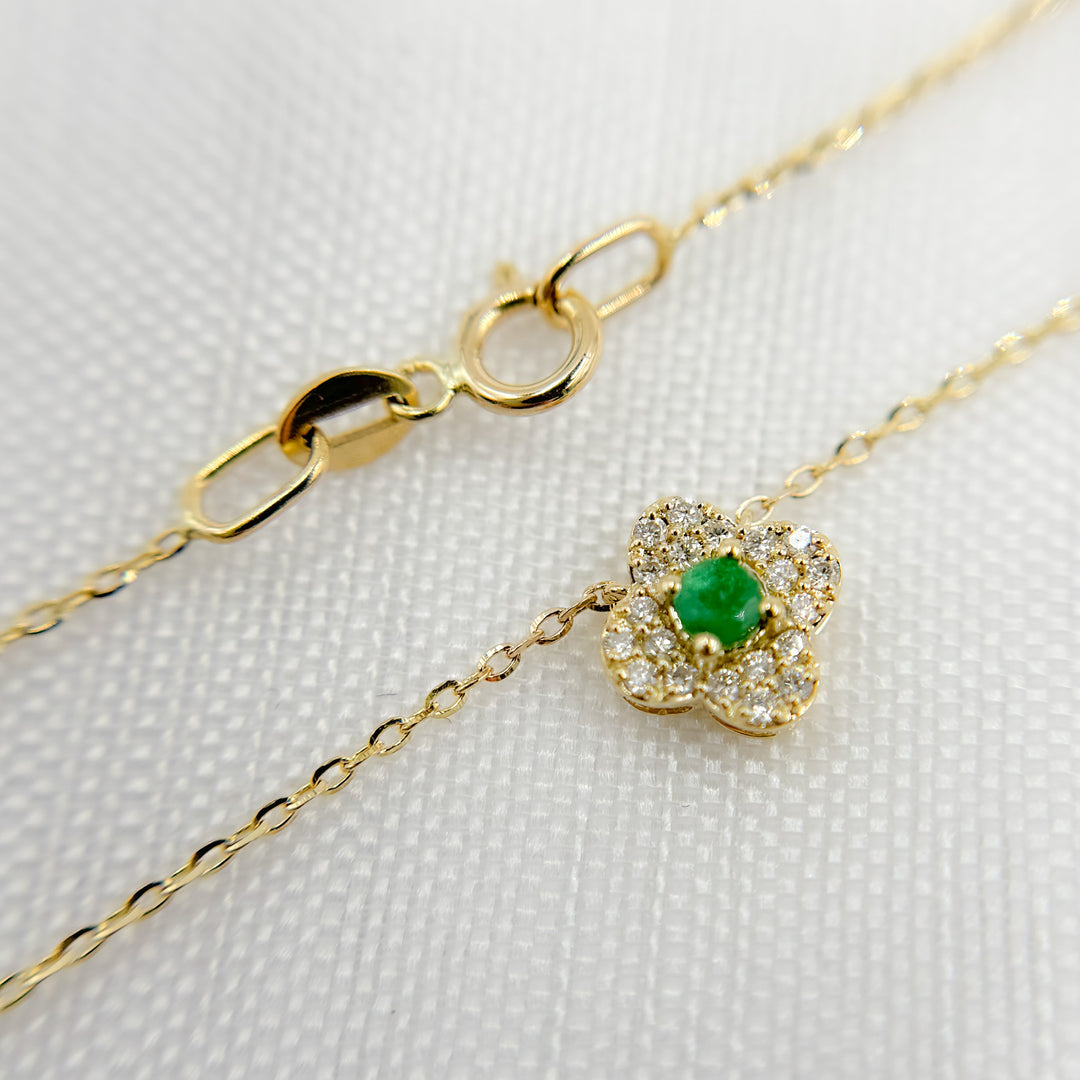 NT404984. 14K Solid Gold Flower Solitaire Tiny Necklace