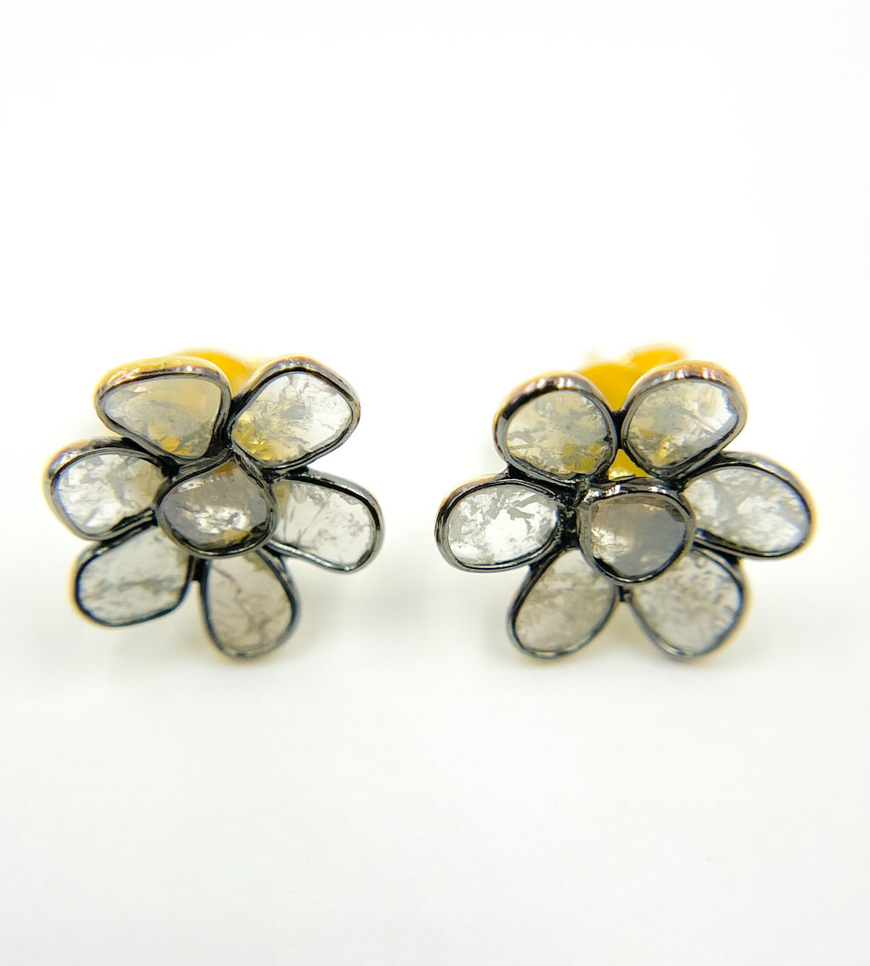 DE030. Diamond Silver Flower Studs