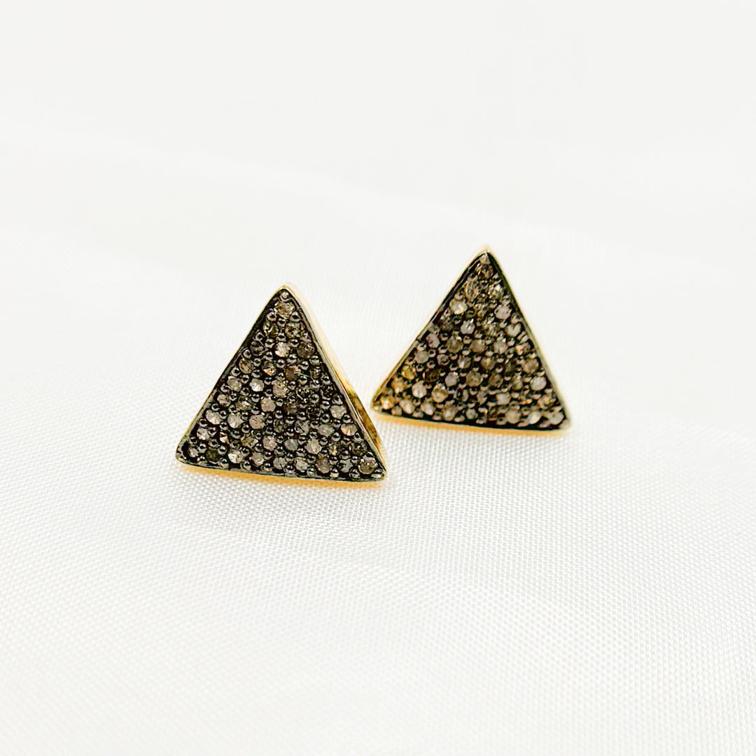 DE036. Diamond Sterling Silver Triangle Studs