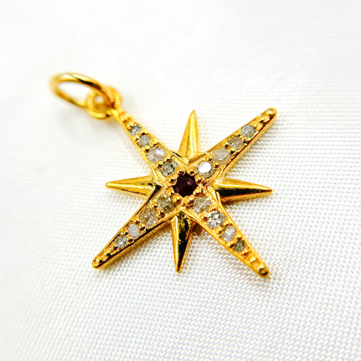 DC450. Diamond Star Pendant