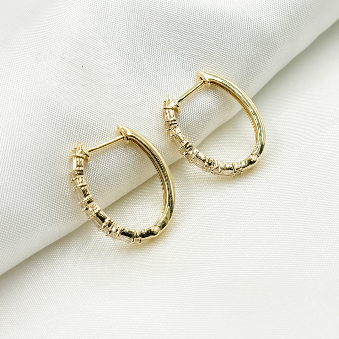 EHH56874. 14k Solid Gold Diamond Baguette Oval Hoops