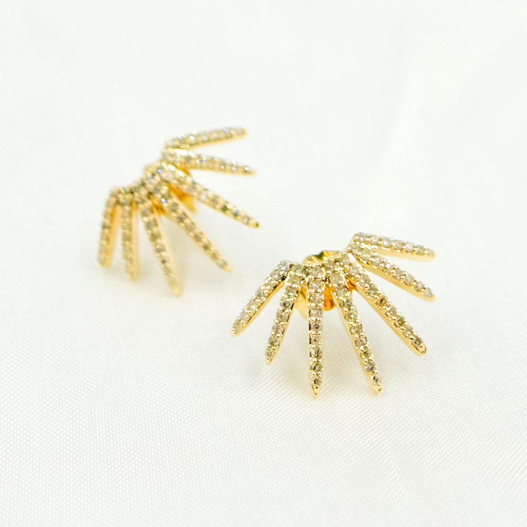 EFF51683Y. 14k Solid Gold Diamond Rays Studs