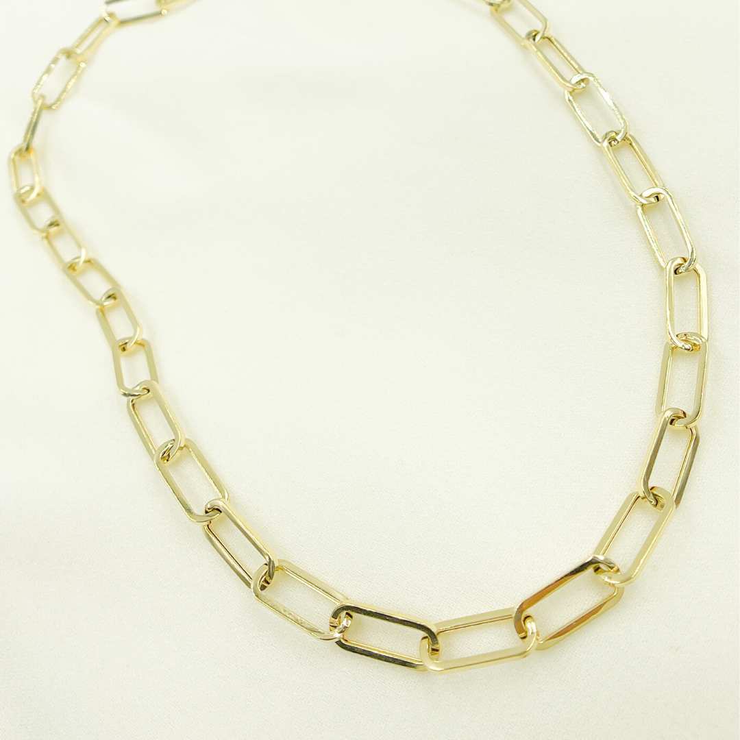 14K Solid Gold Flat Paperclip Necklace. 14K37