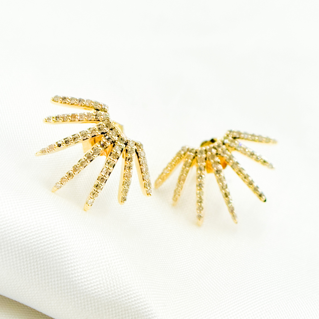 EFF51683Y. 14k Solid Gold Diamond Rays Studs