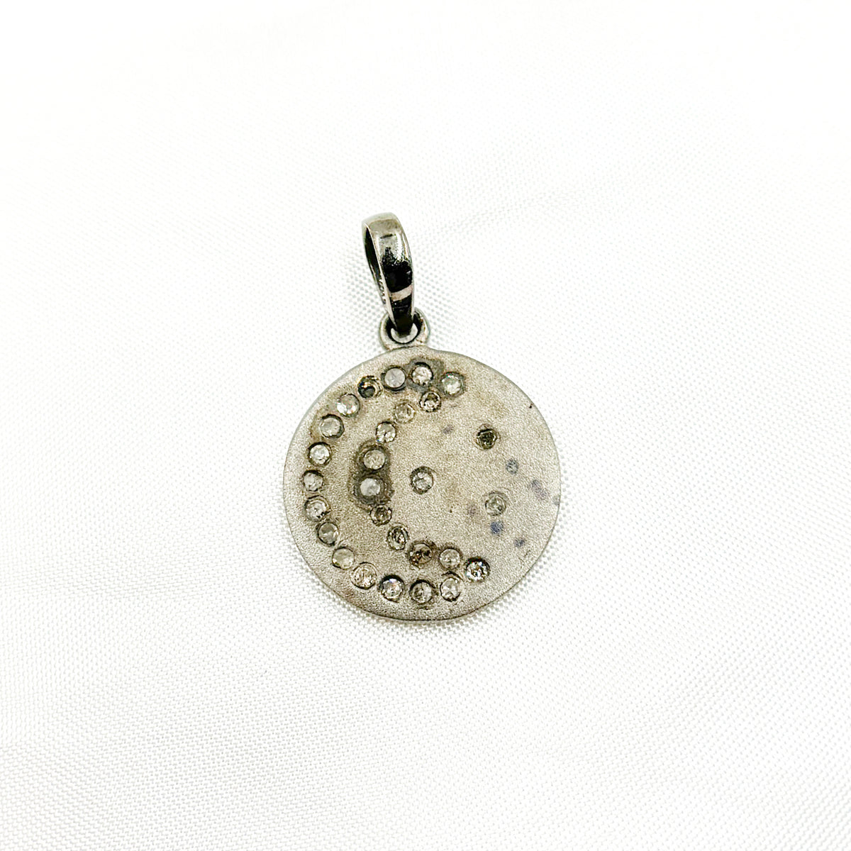 DP219. Diamond Sterling Silver Round Moon Pendant