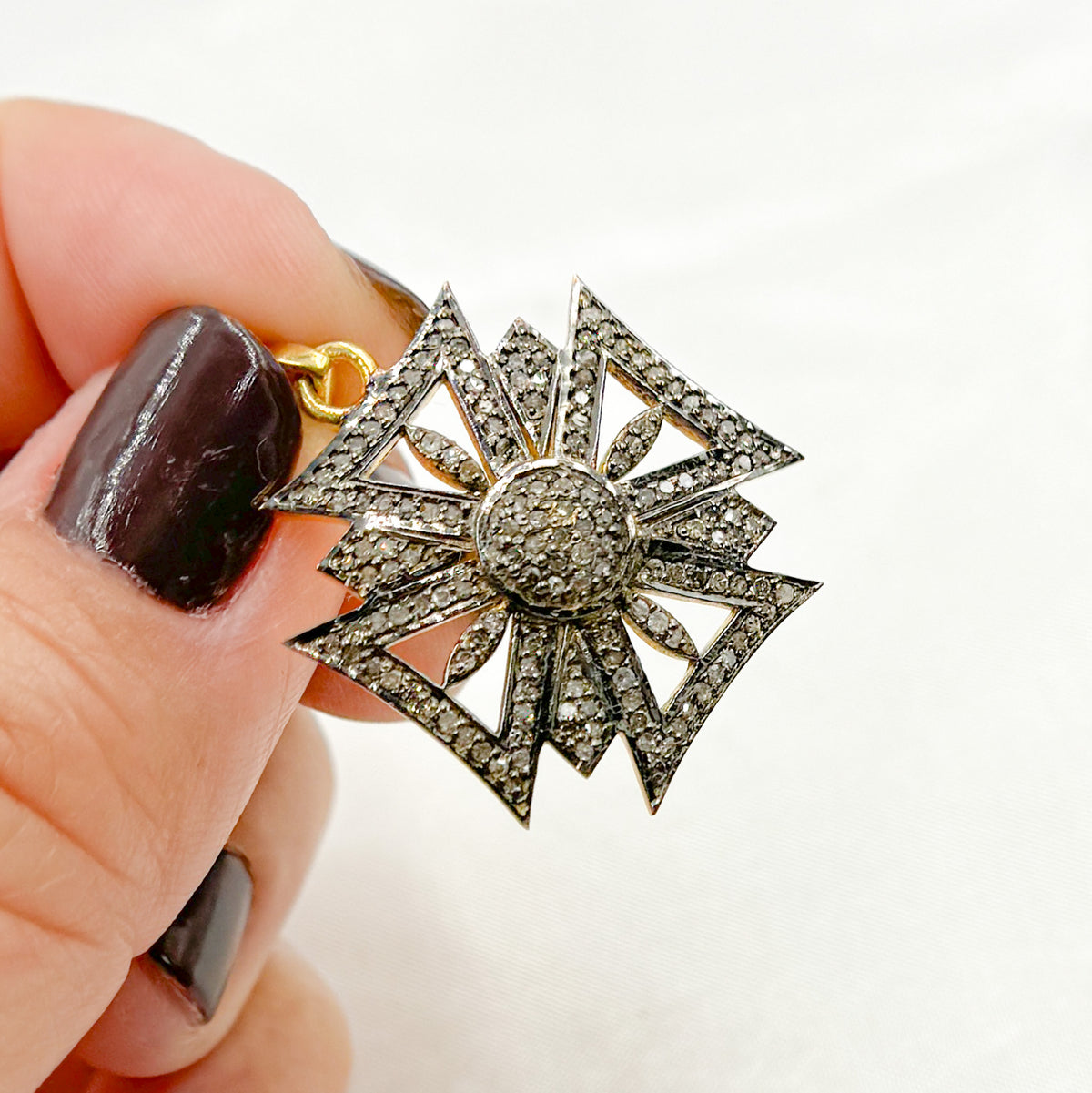 DP109. Diamond Sterling Silver Cross Pendant