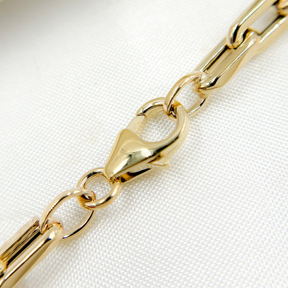 14K Yellow Gold Smooth and Flat Paperclip Chain
